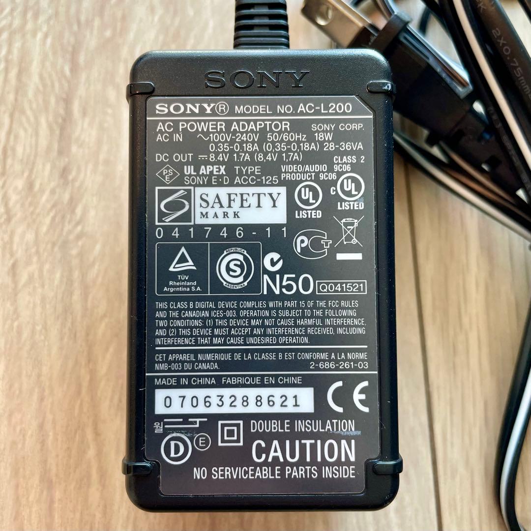 SONY ソニー　ビデオカメラ　HDR-SR7