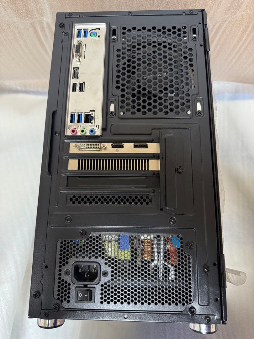 自作PC ryzen5 3500 RAM16GB SSD256GB HDD1TB