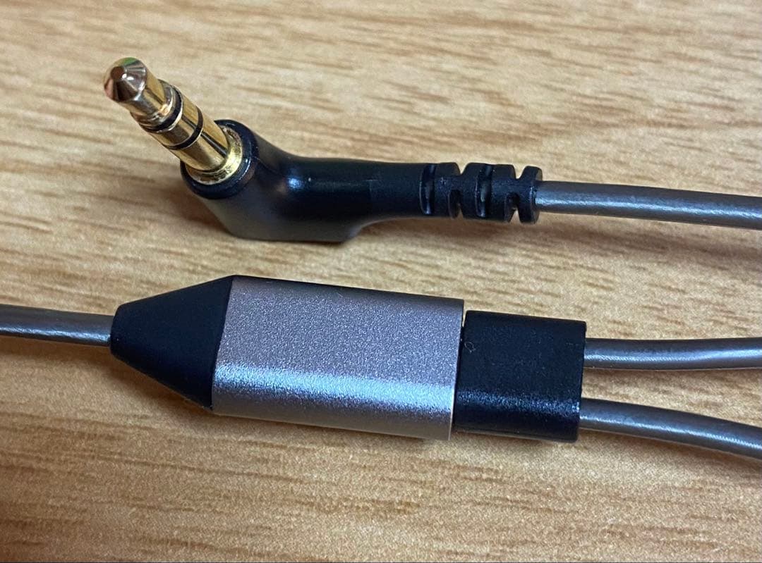 イヤホン Sennheiser IE 300