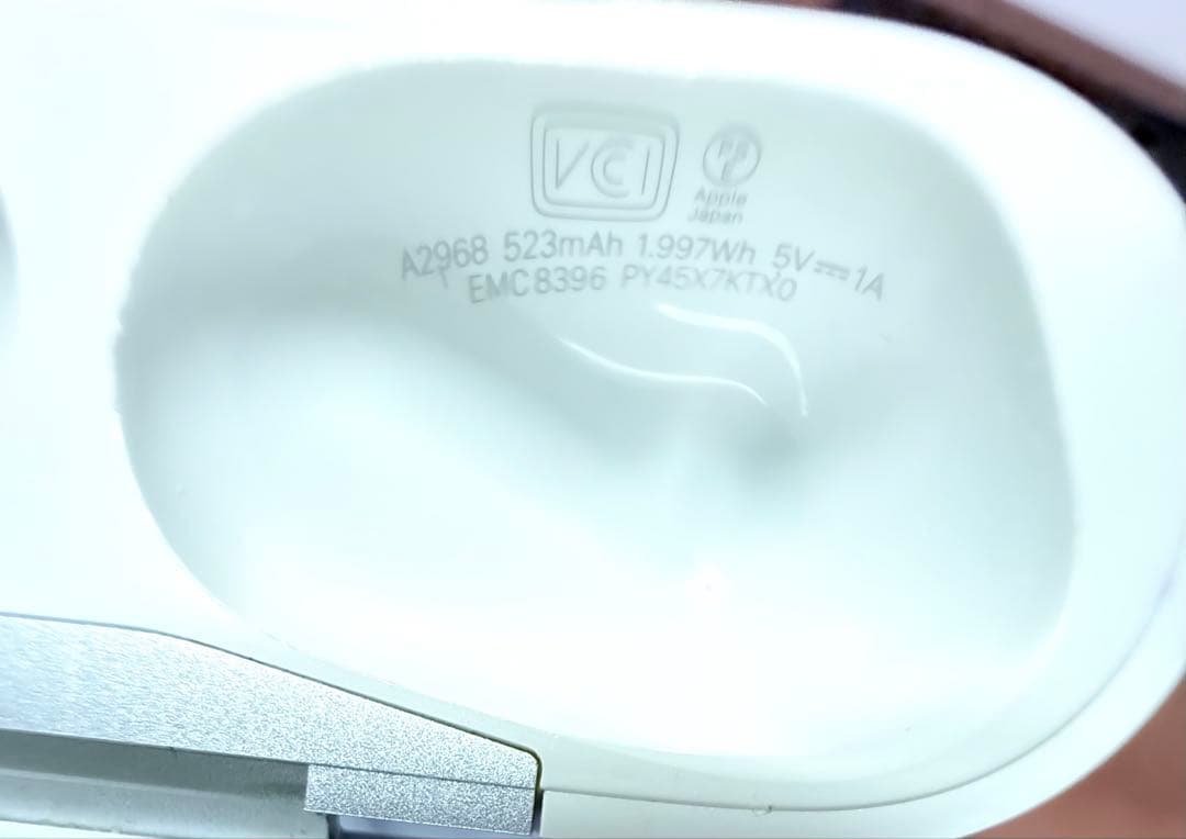 【美品】AirPods Pro 第2世代　USB-Cモデル