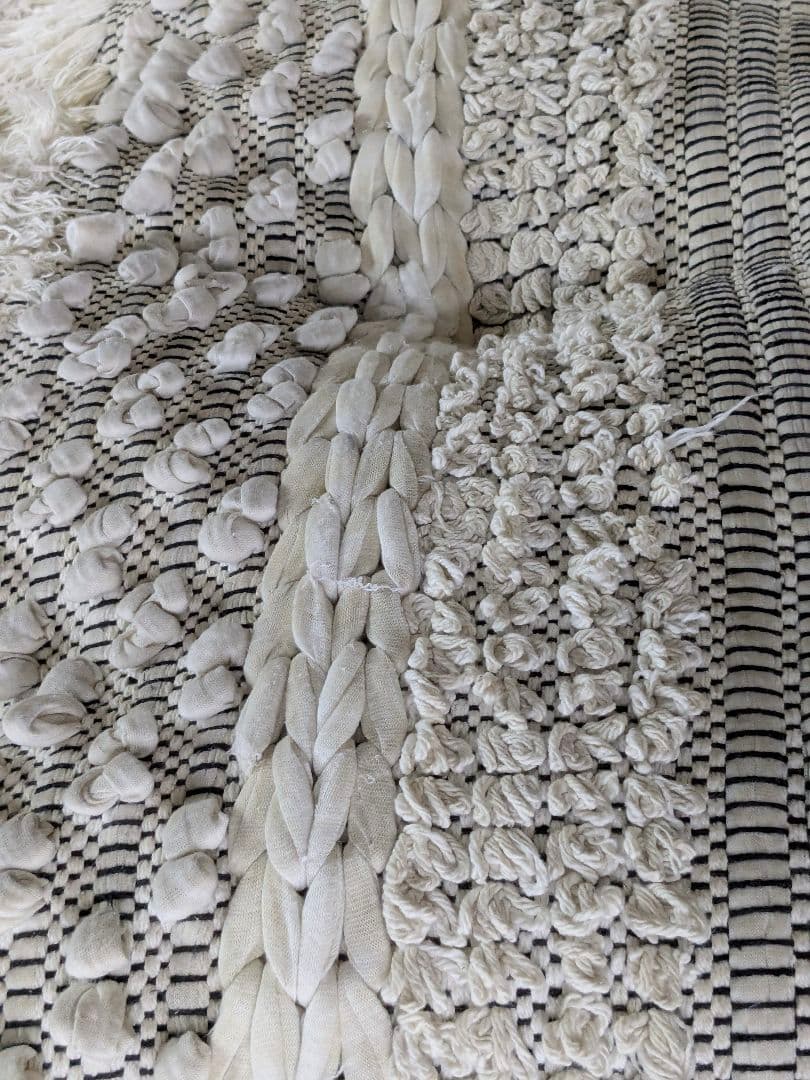 アデペシュ ブロックマルチソファ2つとウッドベース2つのセット(直接引取のみ)