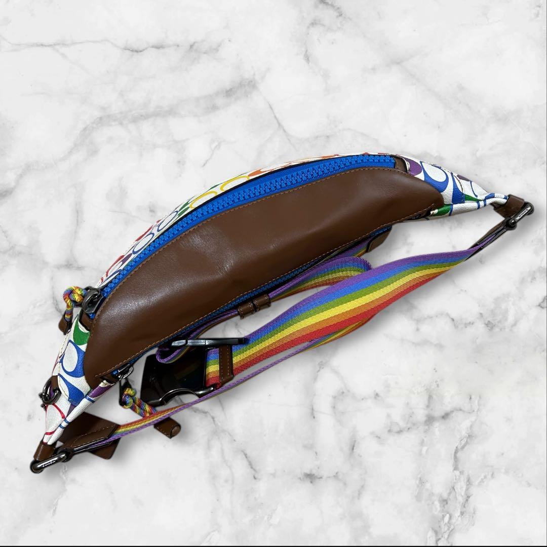 【極美品希少】COACH RAINBOW 2472 ウエストポーチ PVCレザー