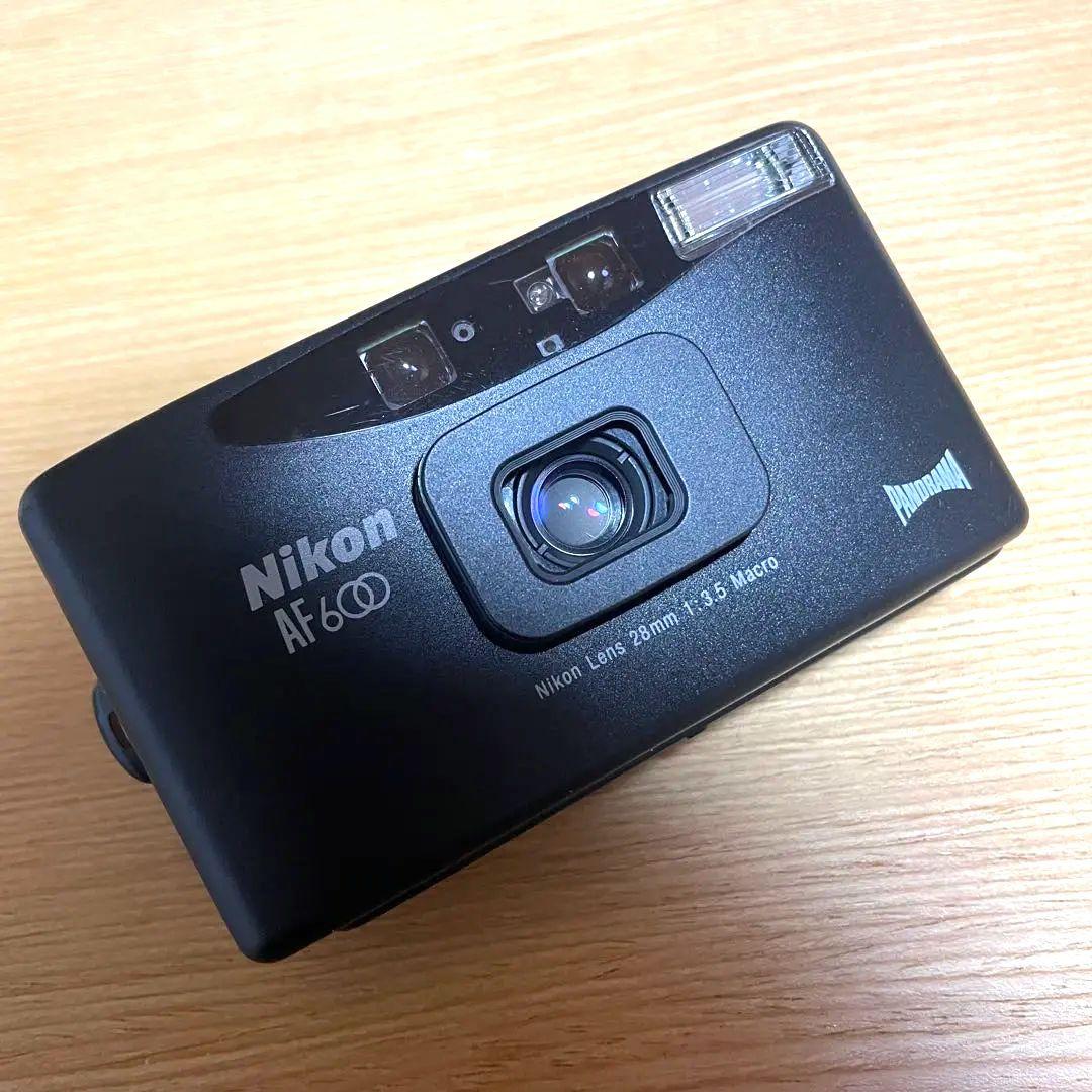 【完全動作品】　ニコン Nikon AF600 コンパクトフィルムカメラ　単焦点