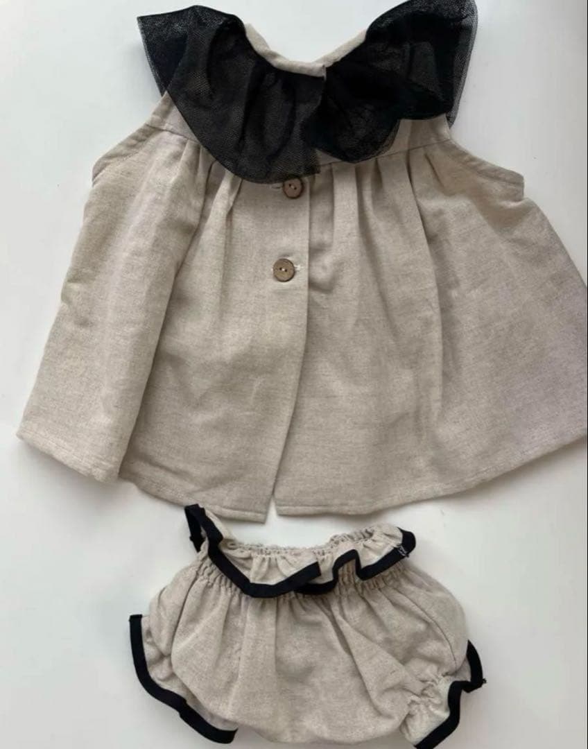 お値下げ中BABYTRIANA セットアップ　9-12m