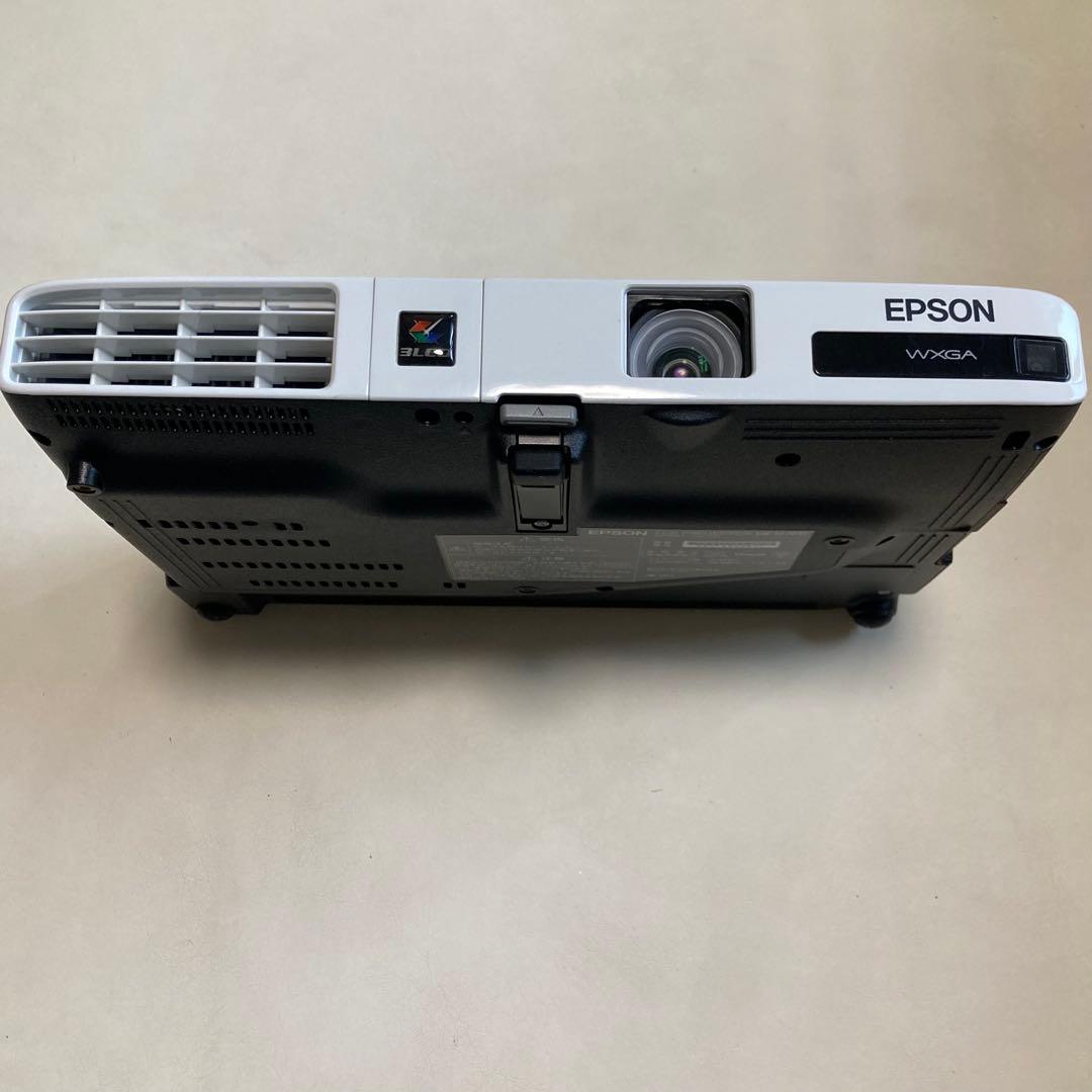 EPSON エプソン プロジェクター EB-1776W 使用頻度少 ランプ時間少