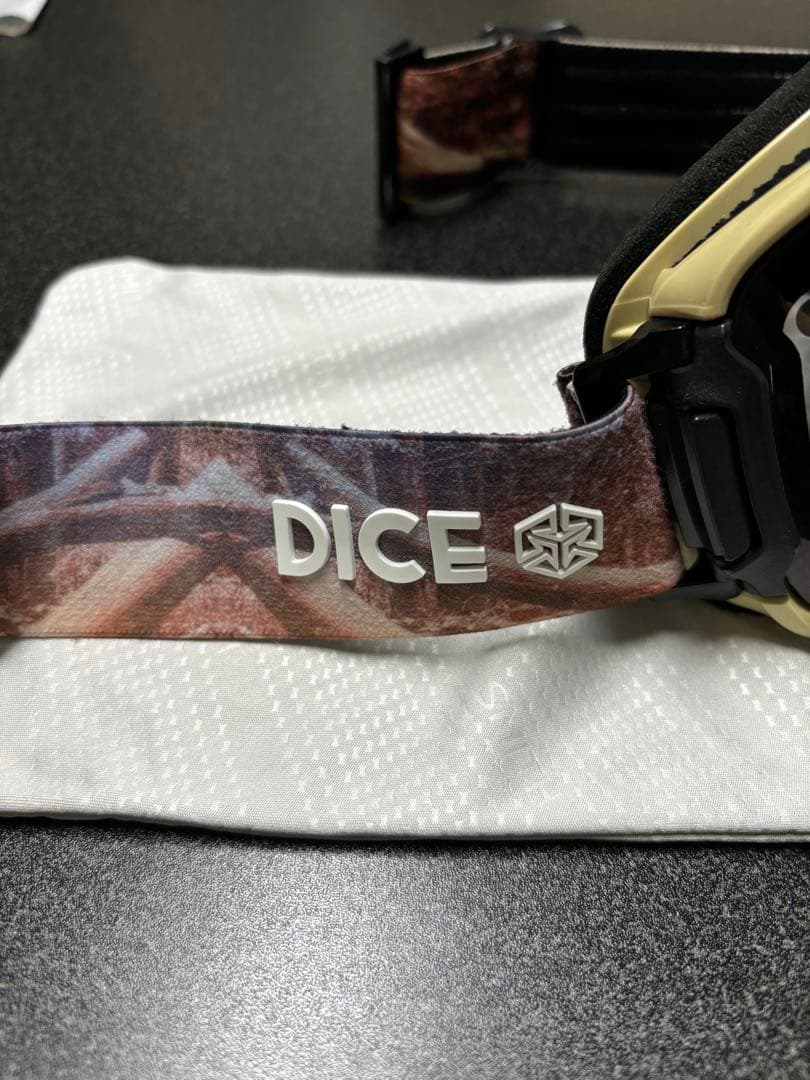 DICE BANK km4kコラボモデル ゴーグル ダイス バンク スノーボード