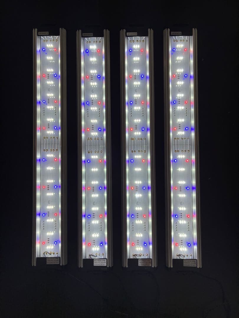 GEX CLEAR LED POWER Ⅲ 600 水槽用ライト4個まとめ売り