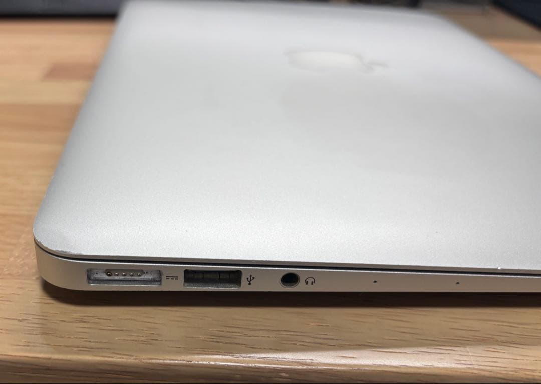 【箱付き】MacBook Air 11インチ Early2015 128GB