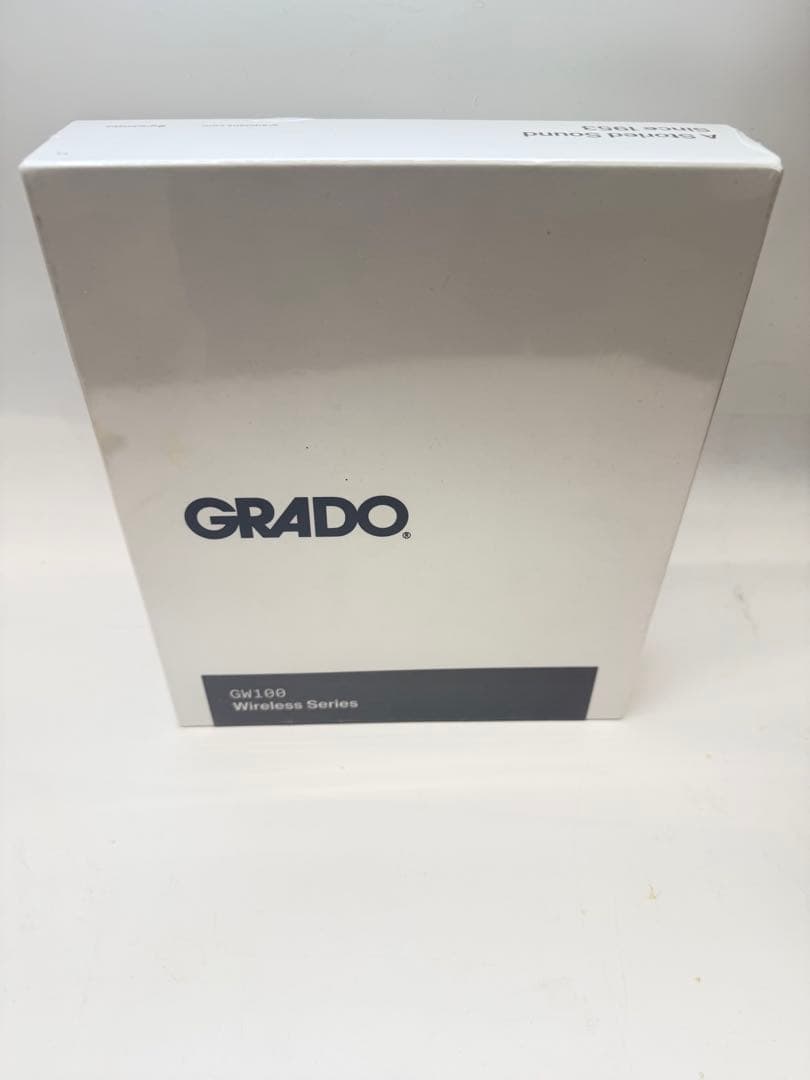新品　未開封 GRAD グラドワイヤレスヘッドホン GW100
