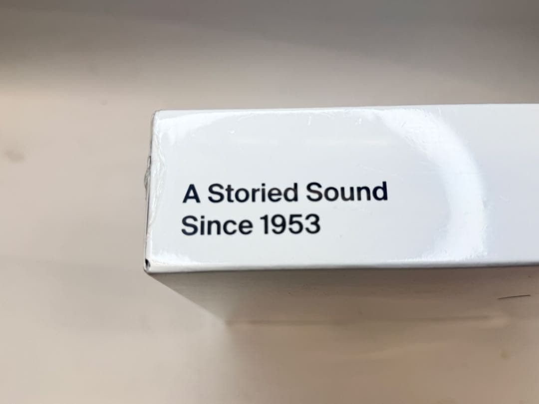 新品　未開封 GRAD グラドワイヤレスヘッドホン GW100