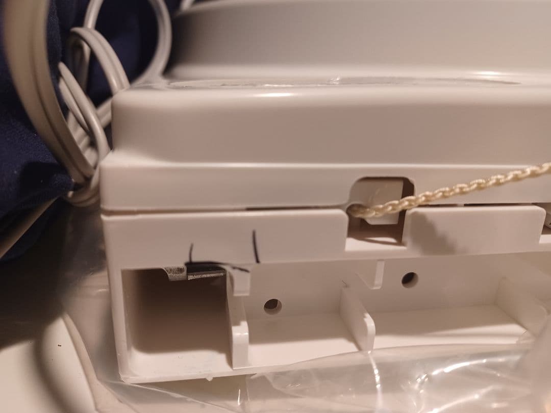 東芝(TOSHIBA) 窓用換気扇 【VFW-25X2】窓用換気扇 ＋延長パネル