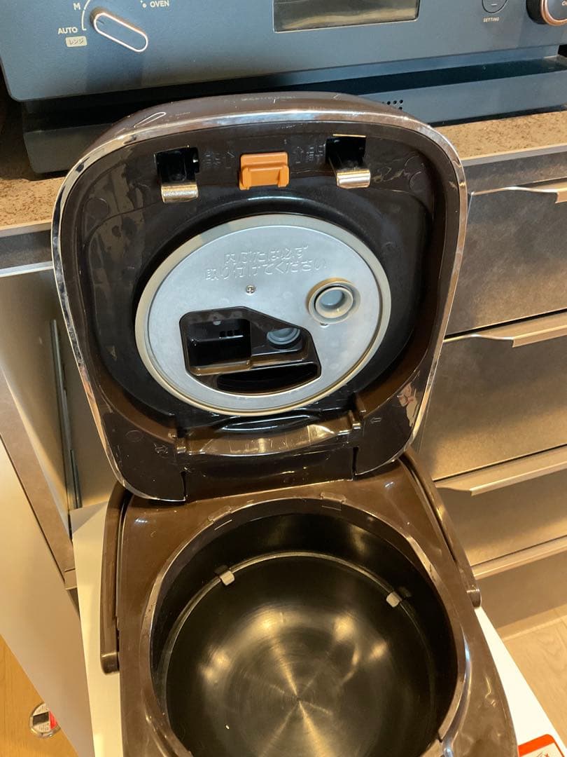 NW-JC10 プラチナ厚釜 炊飯器5.5号　象印