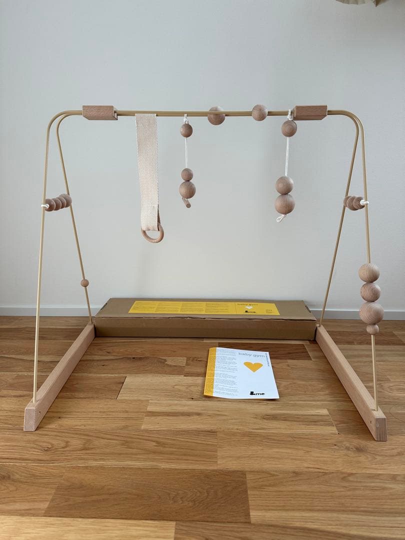 &me ベビージム 木製 ナチュラル