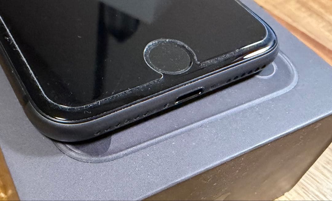 iPhone 8 スペースグレイ 64gb 箱付き