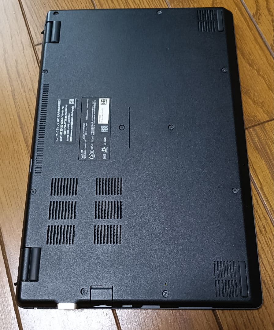 Windowsノート本体 SONY VAIO VJS111D12N i5-6200U 4GB 128GB