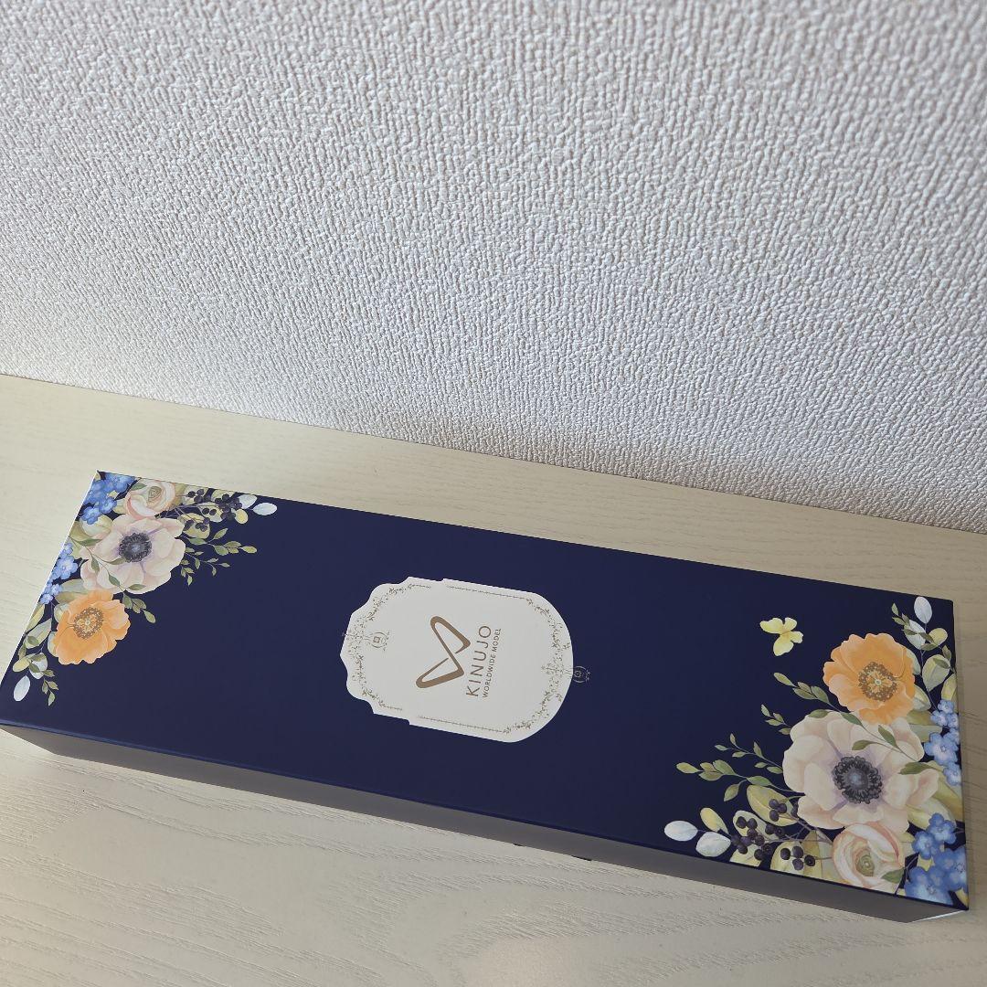 絹女 KINUJO ストレートヘアアイロン ワールドワイドモデル ブラック