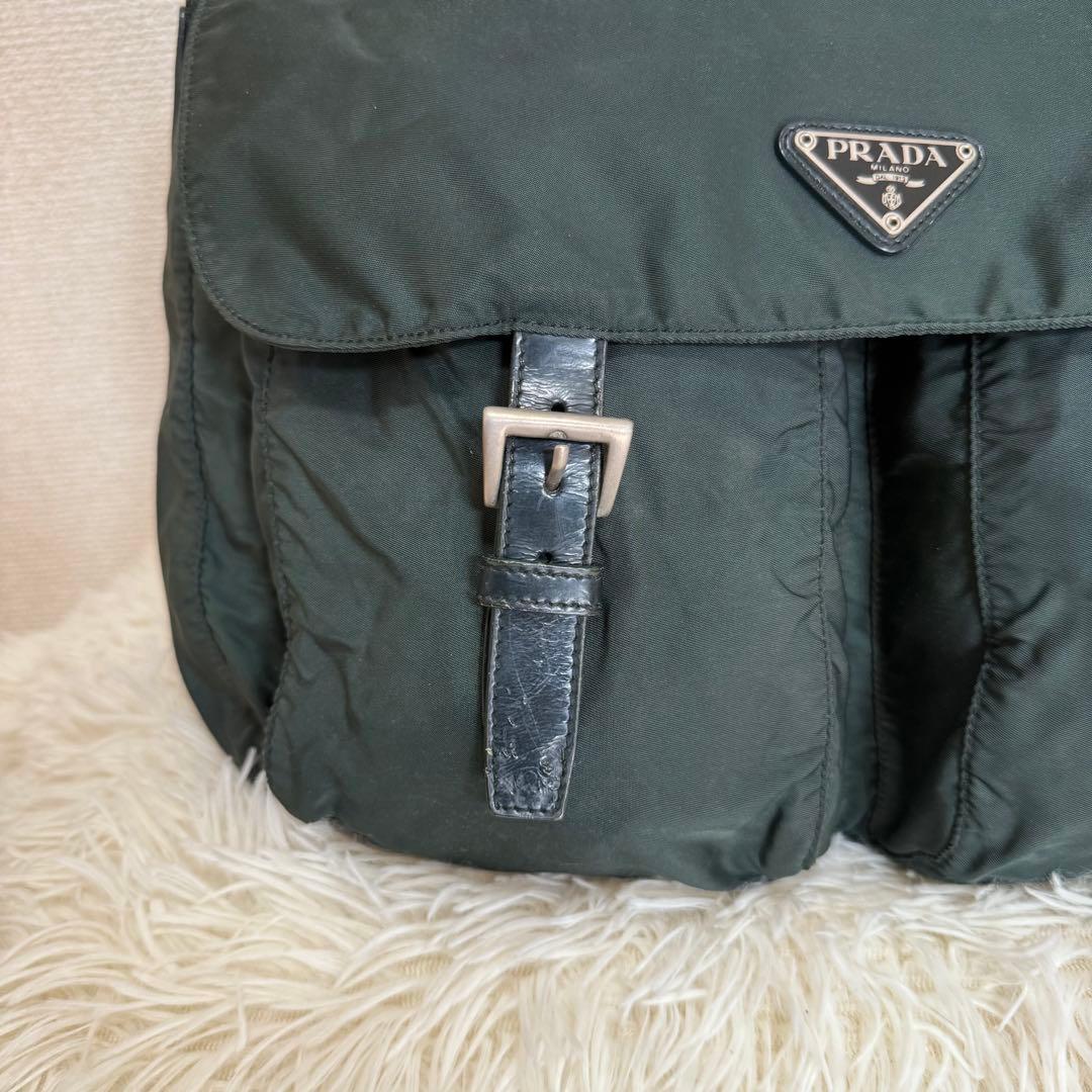 PRADA　プラダ　ショルダーバッグ　メッセンジャー　ナイロン　ロゴプレート
