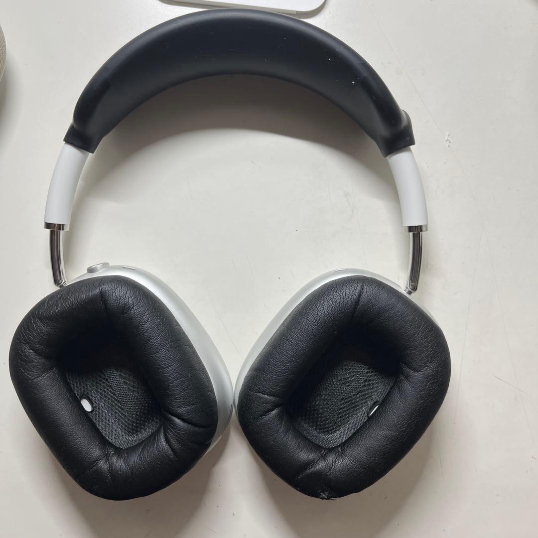 AirPods Max ホワイト　値下げ承ります❗️❗️