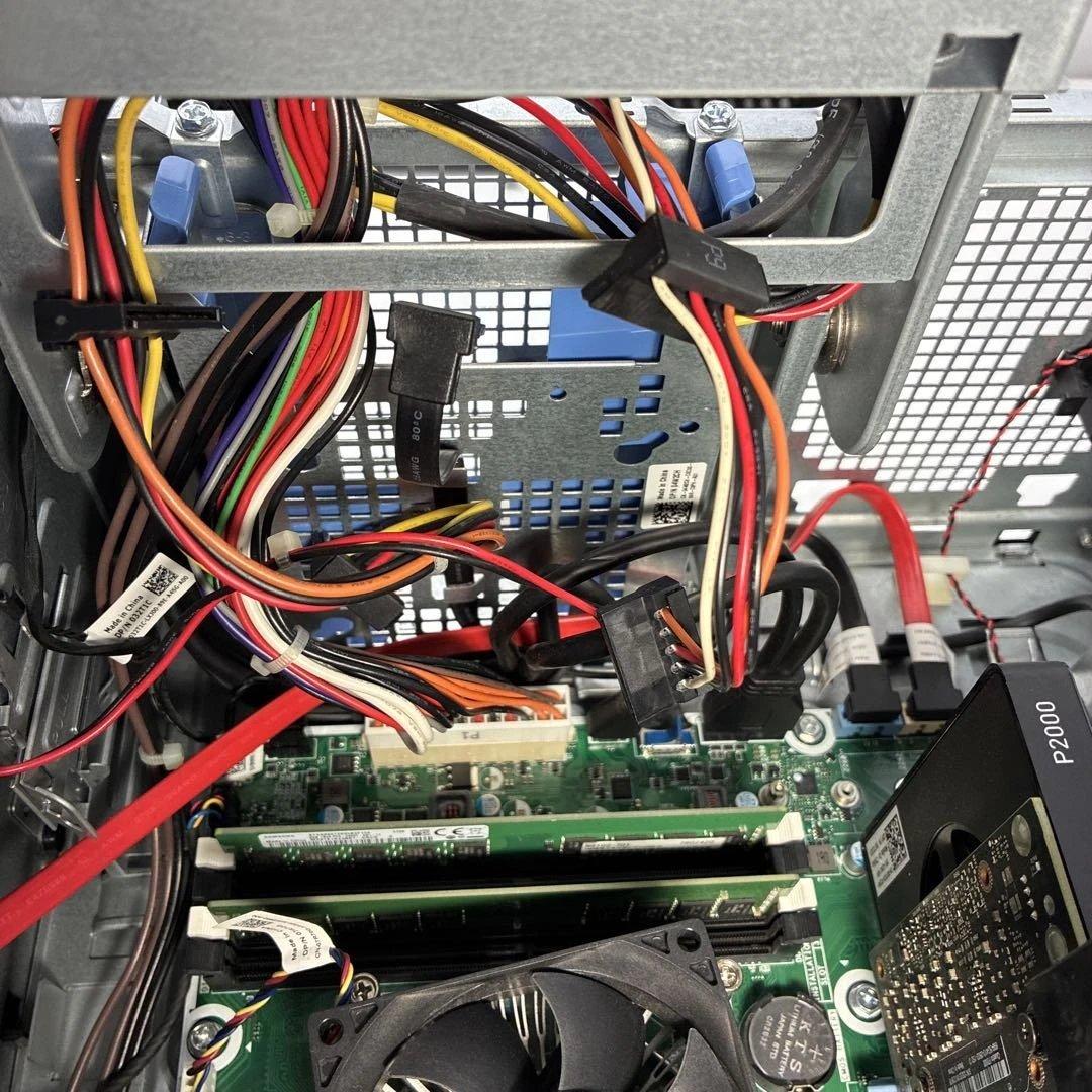 Xeon-E DELL Precision 3630Tower！ジャンク品！