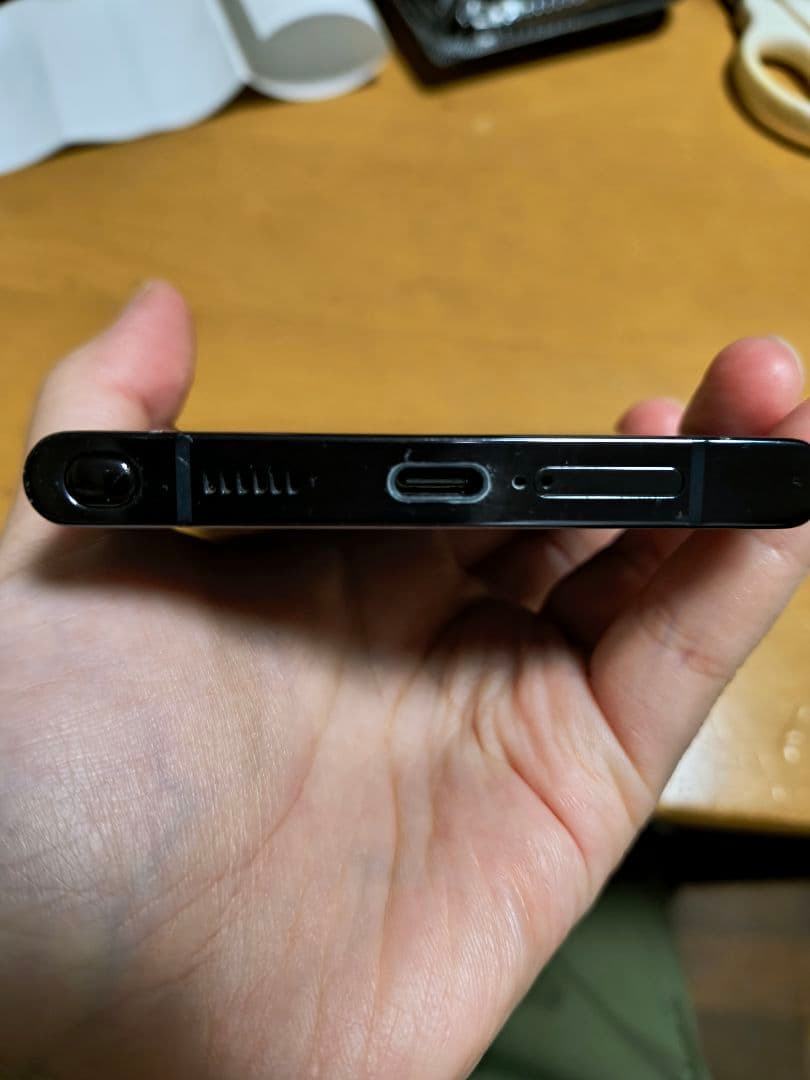 【中古品・美品】Galaxy S22 Ultra 256GB docomo 本体