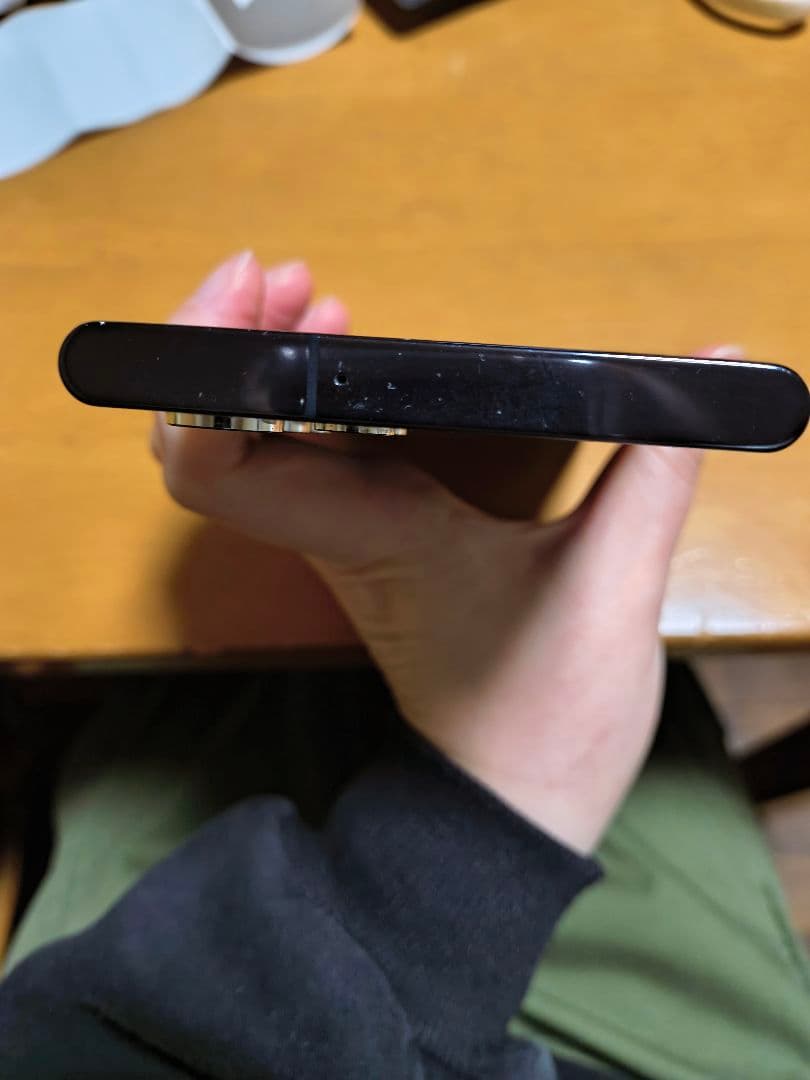 【中古品・美品】Galaxy S22 Ultra 256GB docomo 本体