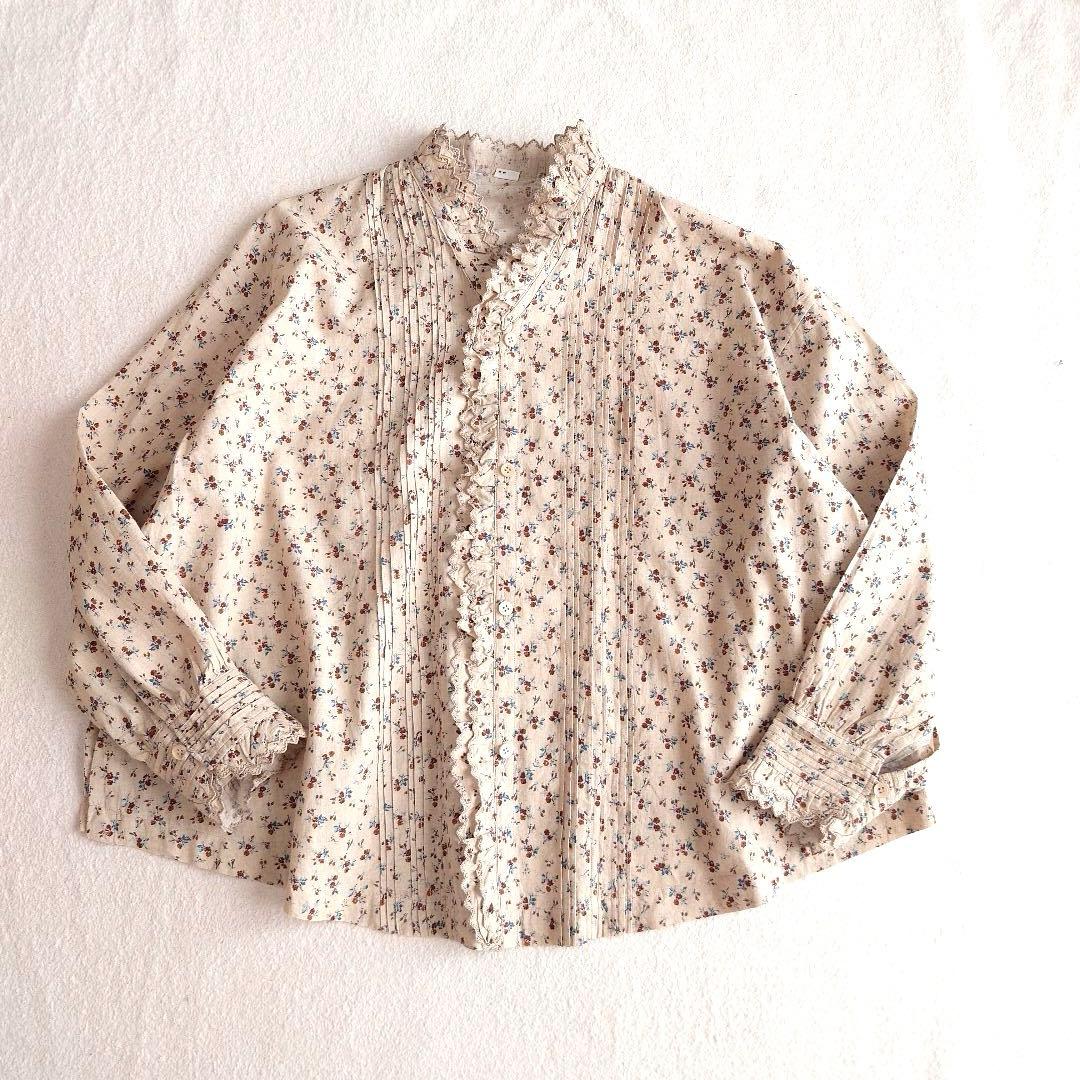 しい　45R インドカディ森花プリントのフリルブラウス 45rpm