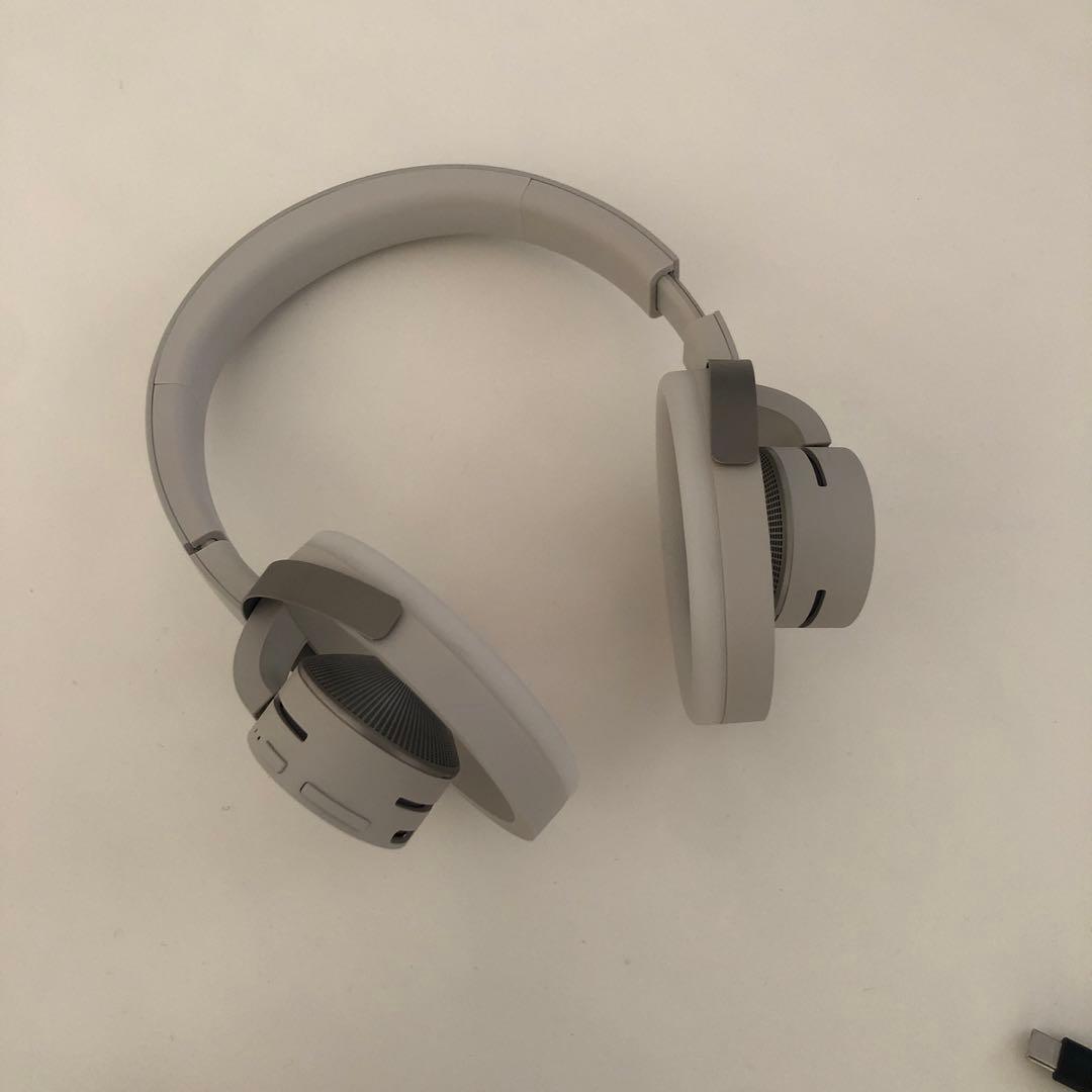 nwm ONEヘッドホン・ライトグレイ