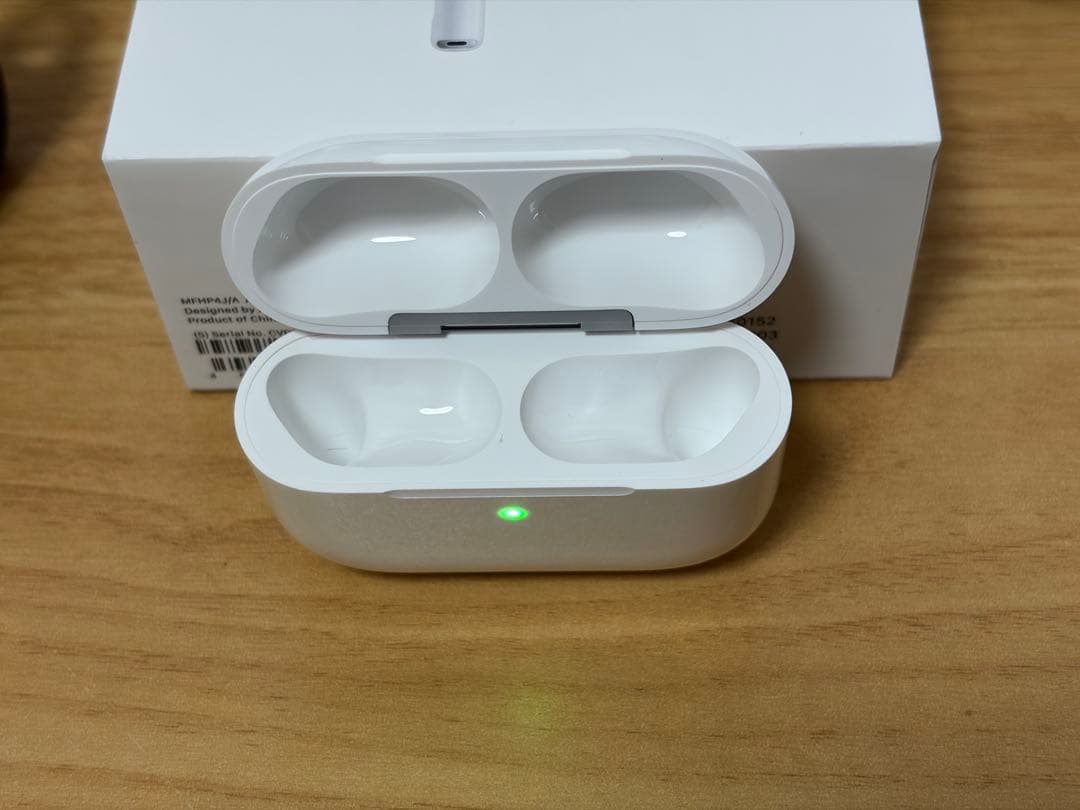 Apple AirPods Pro 3 ほぼ未使用品
