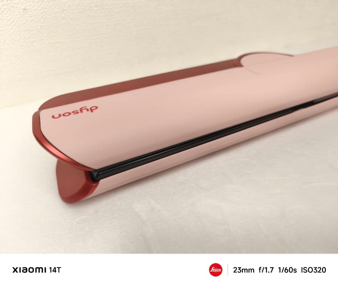 ほぼ未使用 Dyson Airstrait ストレイトナー ケース付き HT01