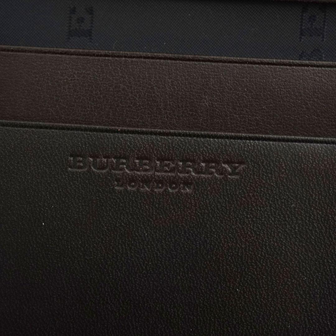 極上美品　バーバリー　カードケース　名刺入れ　ノバチェック　箱付き