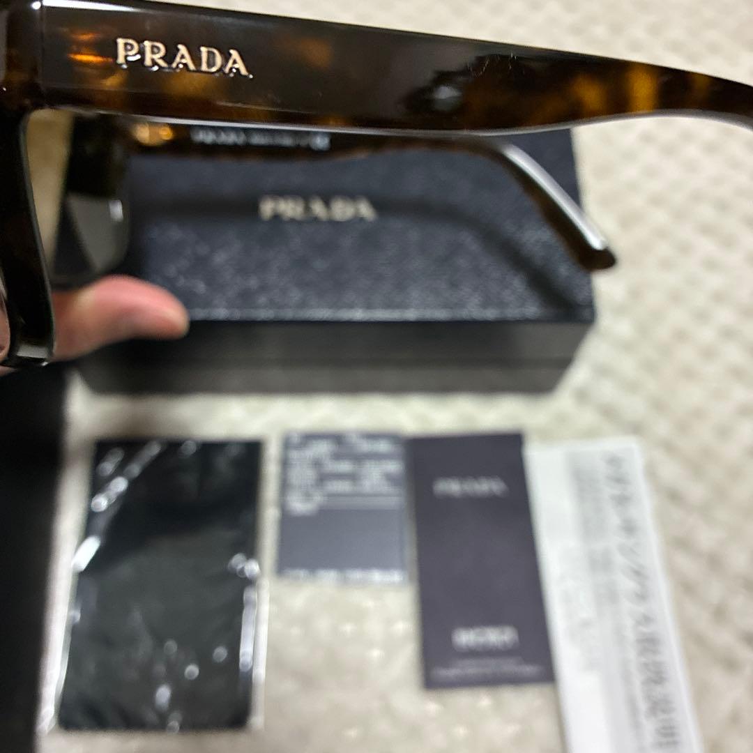 ✴︎正規品✴︎美品✴︎PRADA　サングラス　ブラウン