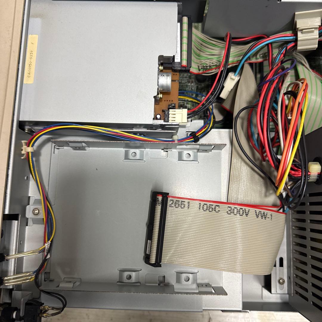 Windowsデスクトップ FUJITSU FMV-DESKPOWER SV205 Windows95