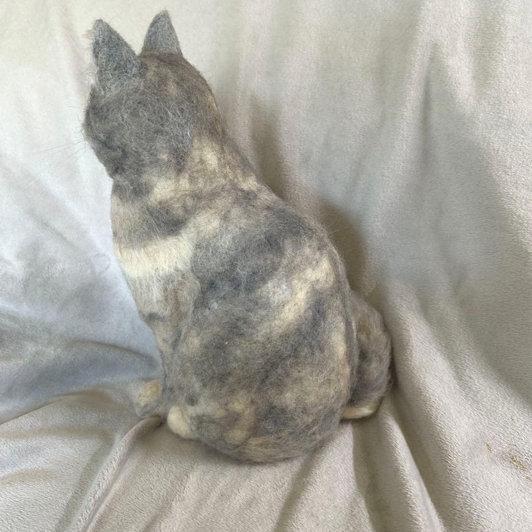 羊毛フェルト猫