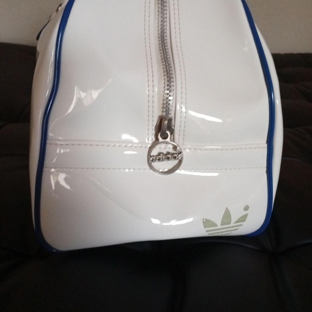 アディダス エナメル ボストンバッグ 美品