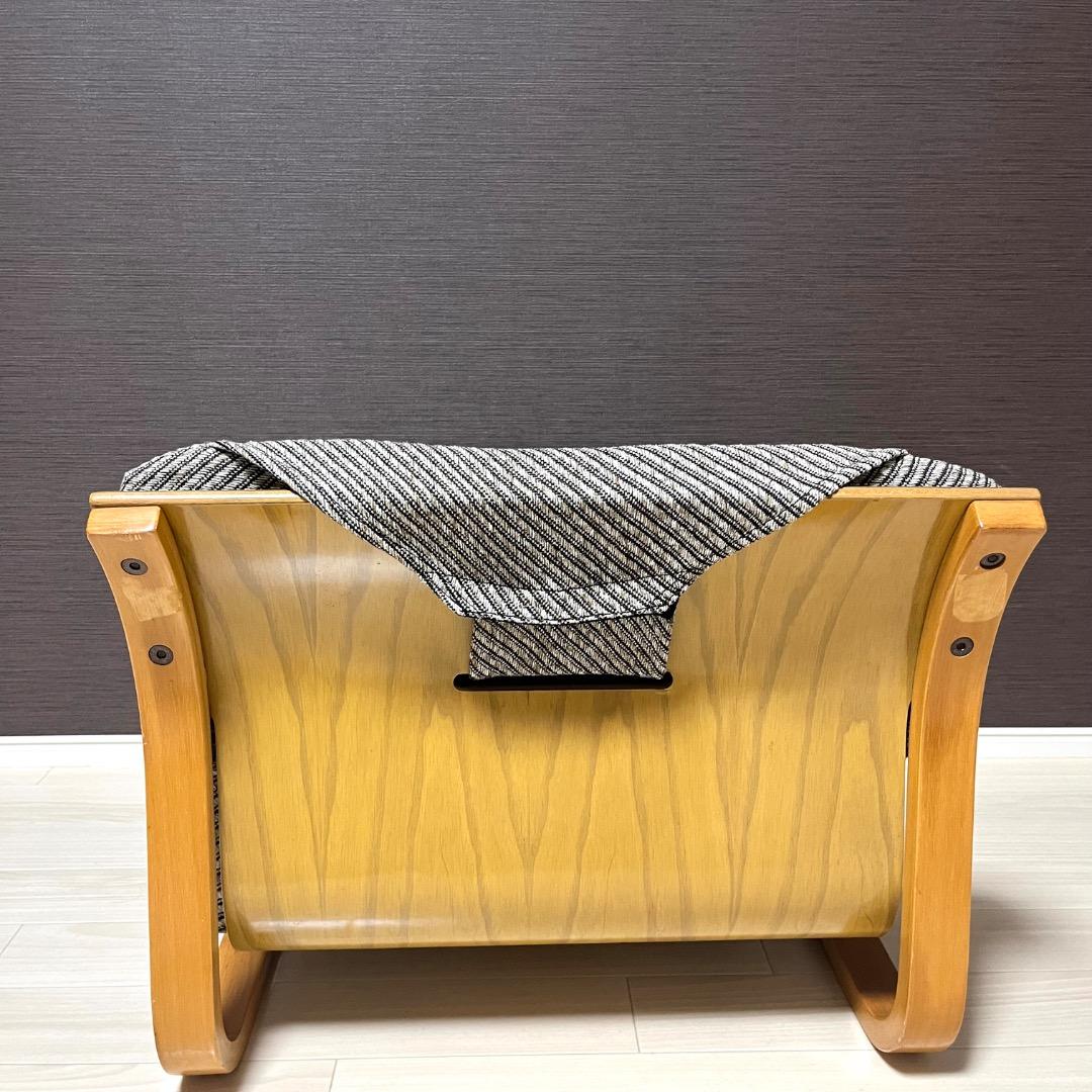 徳島県立工業技術センター 新日本木工 曲木 低座椅子　胡坐楽座椅子 腰痛防止