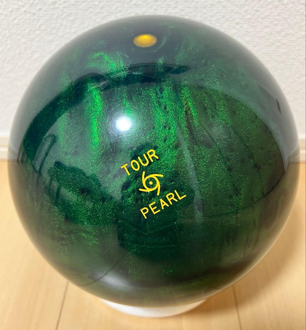 【新品】ボウリング　ボール　IQツアーエメラルド　15ポンド