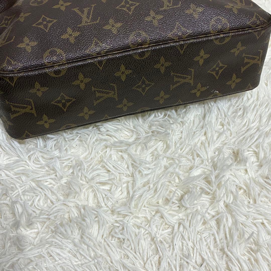【美品】ルイヴィトン モノグラム トゥルース トワレット28 クラッチバッグ