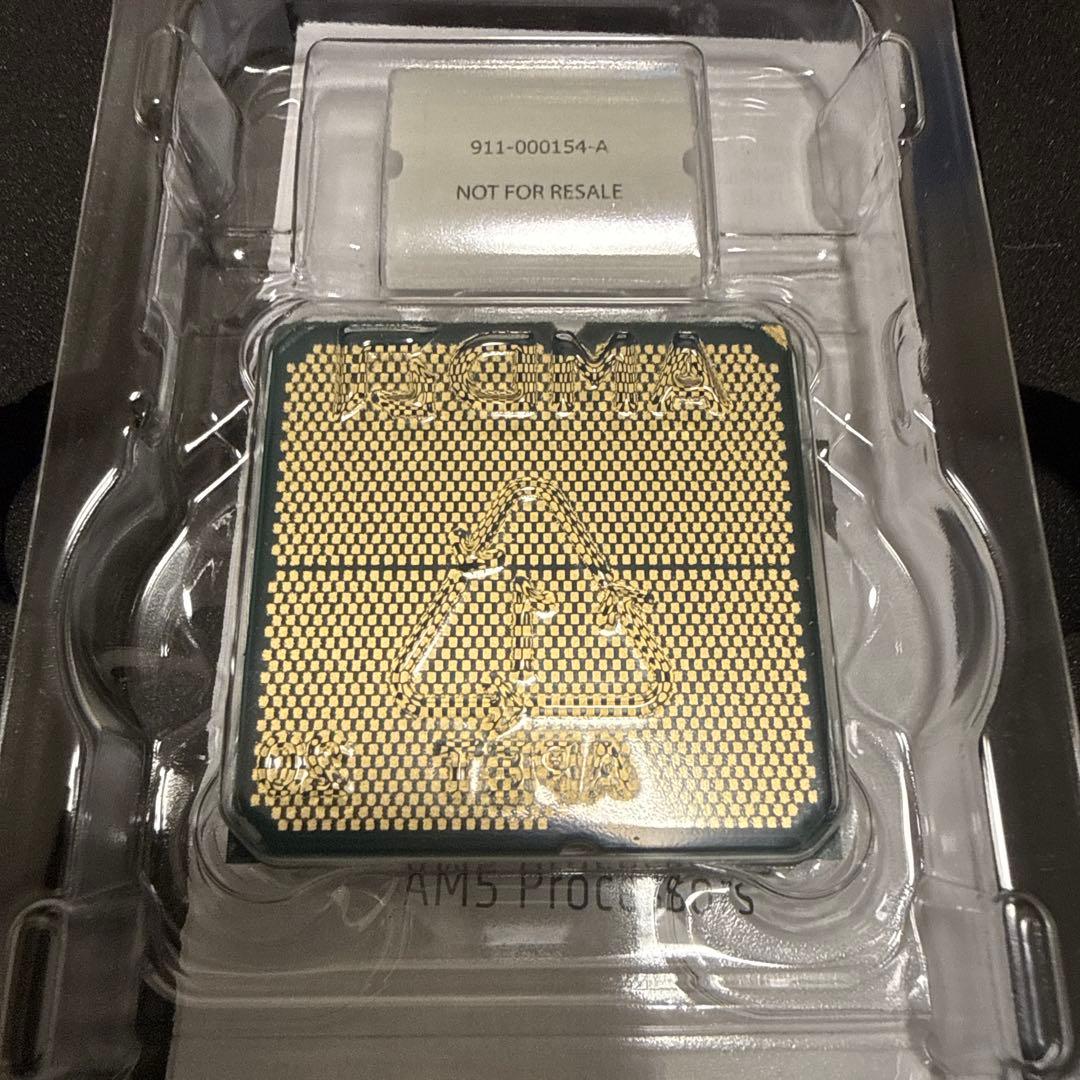 AMD Ryzen 7 7800X3D BOX 国内正規品 中古