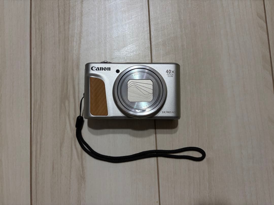 Canon SX740 HS シルバー 40倍ズーム