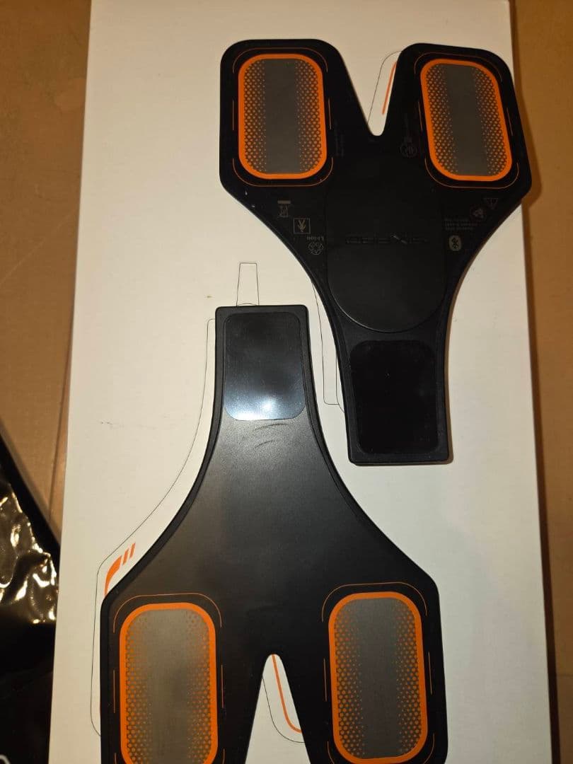 SIXPAD Abs Fit EMSトレーニングデバイス