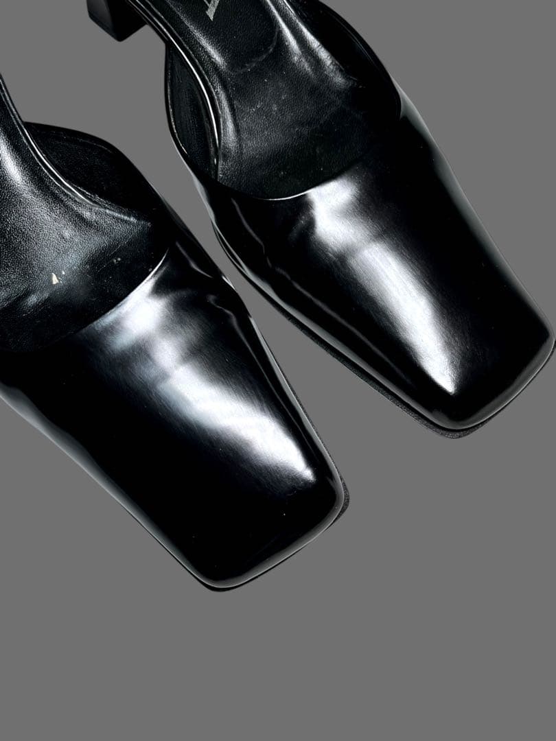 靴 PRADA Square toe leather mule