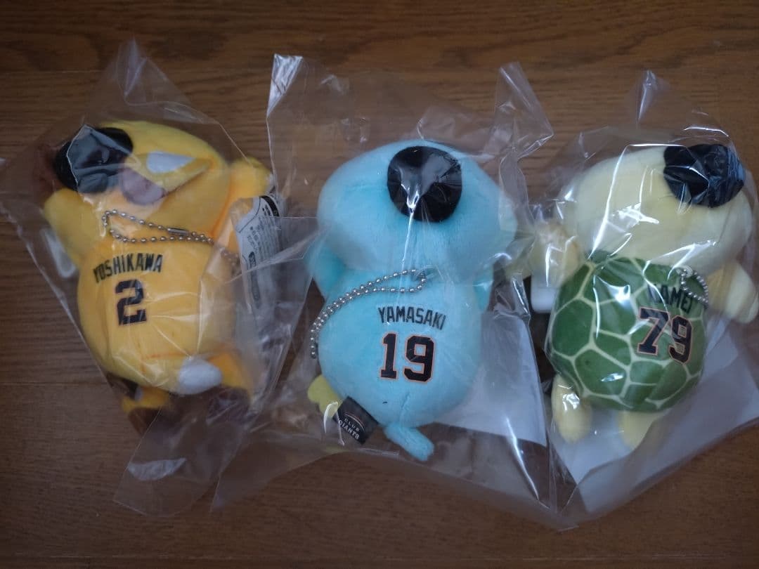 パペット肩乗りマスコット 巨人　ジャイアンツ ナオキツネ　カメット　イオペン