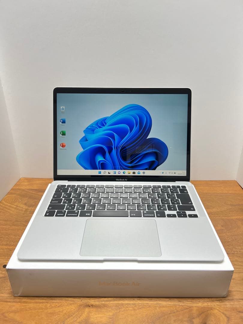 動作完璧❗️MacBook Air 2020 i5&512GB Windows