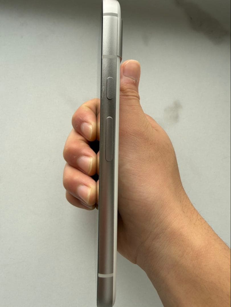 Google Pixel 8a 本体　ガラスフィルム一枚付