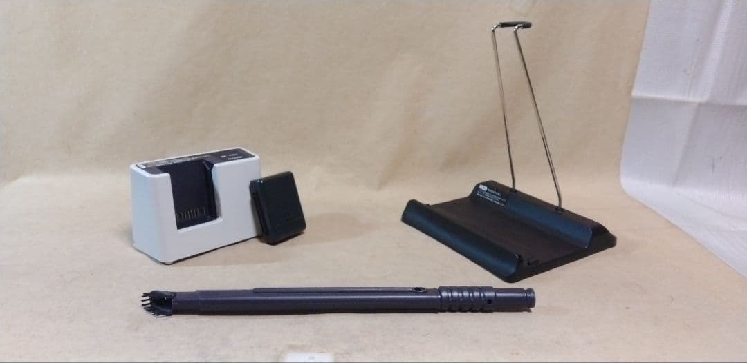 SHARP EC-AH5 スティッククリーナー 充電式掃除機　2020年製