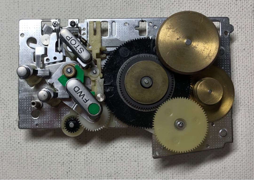 エッジ色落ちも良音、使い倒して！SONY WM-2 カセットウォークマン可動品W