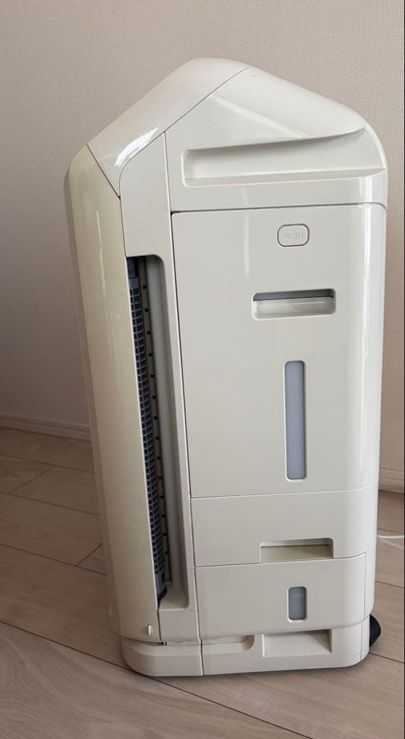 田*中様 ダイキン 除加湿ストリーマ空気清浄機 ACZ70P-W 可動品 ボタン