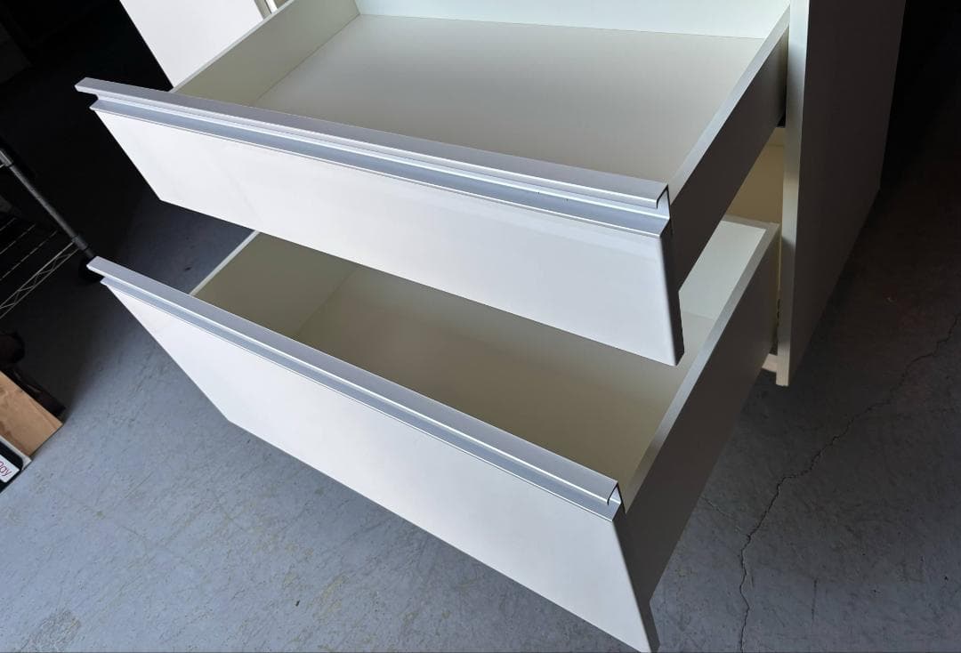 ひよこ( ・θ・) 最高級 PAMOUNA キッチンボード食器棚 Used