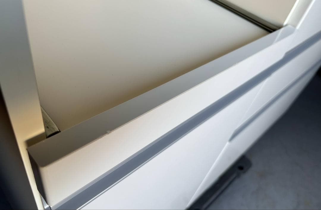 ひよこ( ・θ・) 最高級 PAMOUNA キッチンボード食器棚 Used