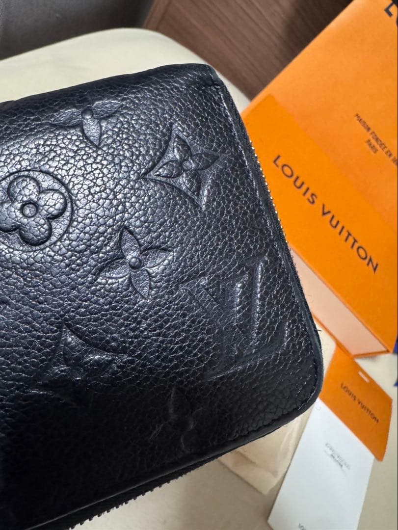 良品　正規品　ルイヴィトン　アンプラント　ジッピーウォレット　ノワール